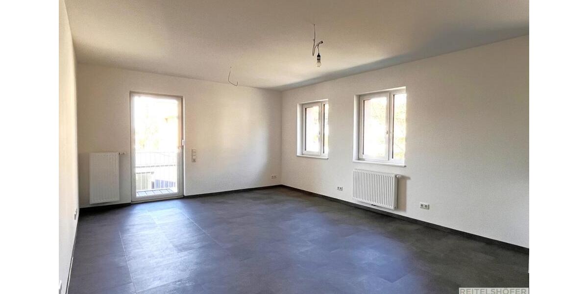 Etagenwohnung Ansbach - 2 Zimmer, 71 m&sup2;, 900&euro; | Angebot:24252327