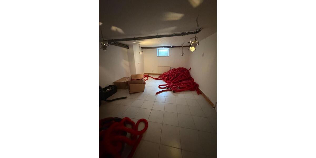 Gewerbeobjekt Düsseldorf Stadtbezirk 7 - 1.250&euro; | Angebot:26654485