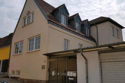 Wohnen auf Zeit Nebra (Unstrut) - 10 Zimmer, 250 m&sup2;, 30&euro; | Angebot:24514094