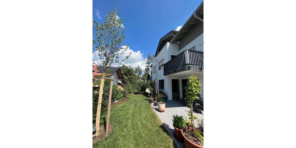 Etagenwohnung Bad Endorf Hofham - 3 Zimmer, 83 m&sup2;, 1.470&euro; | Angebot:26780434
