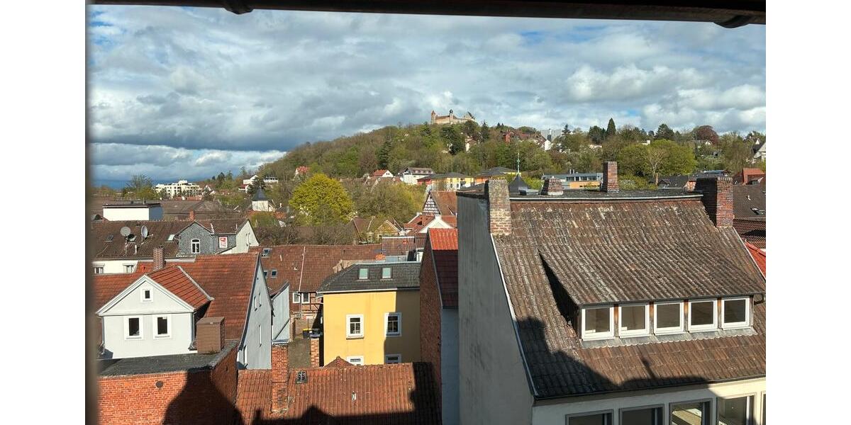 Dachgeschoßwohnung Coburg - 3 Zimmer, 100 m&sup2;, 1.250&euro; | Angebot:26413743