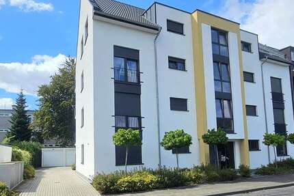 Wohnung Mönchengladbach Ost - 3 Zimmer, 107 m&sup2;, 1.360&euro; | Angebot:25166198