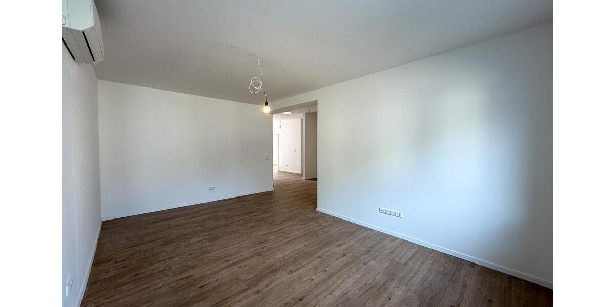 Erdgeschoßwohnung Wegberg - 5 Zimmer, 149 m&sup2;, 2.000&euro; | Angebot:26286335