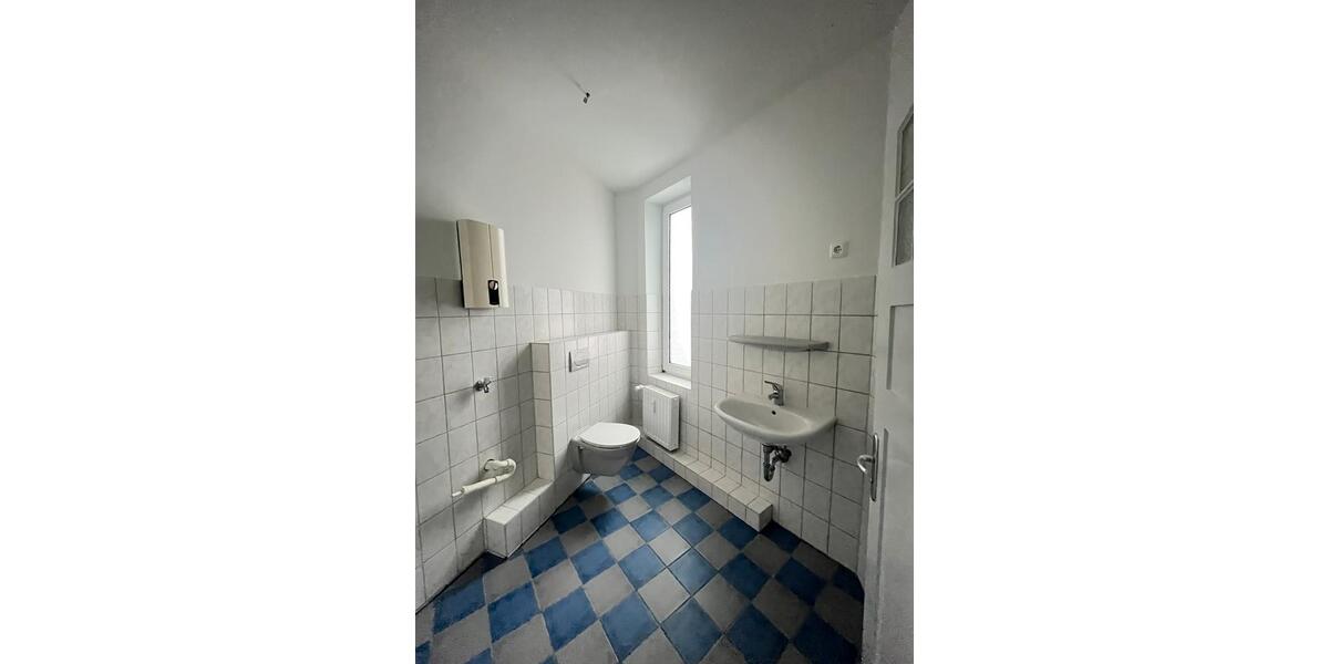 Etagenwohnung Flensburg - 5 Zimmer, 125 m&sup2;, 1.159&euro; | Angebot:25102052