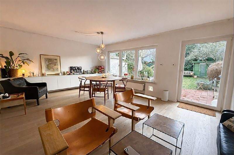 Gräfelfing | Wunderschönes Mittelhaus eines Dreispänners 6 zimmer