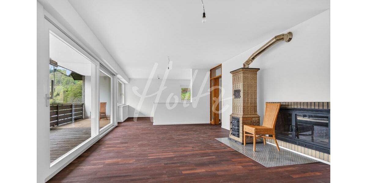 Terrassenwohnung Bollschweil - 5 Zimmer, 150 m&sup2;, 1.600&euro; | Angebot:26252293