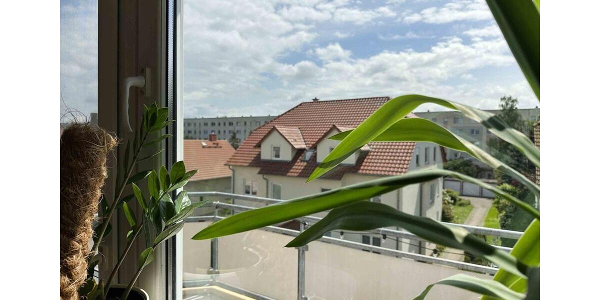 Dachgeschoßwohnung Halle (Saale) Damaschkestraße - 3 Zimmer, 68 m&sup2;, 628&euro; | Angebot:26676522