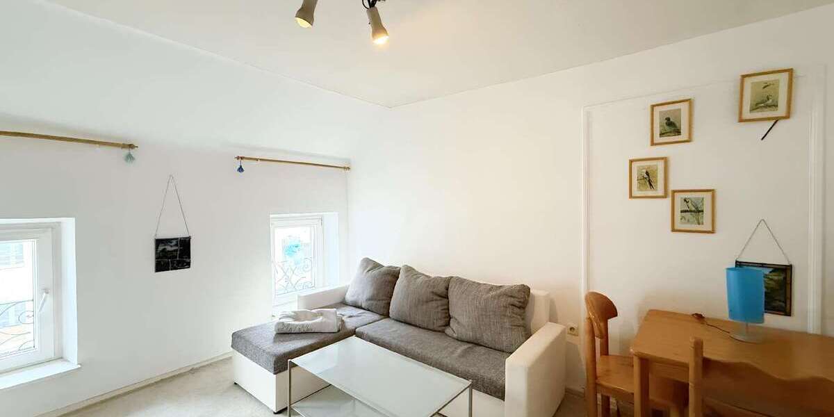 Etagenwohnung Krefeld - 4 Zimmer, 60 m&sup2;, 500&euro; | Angebot:25333547