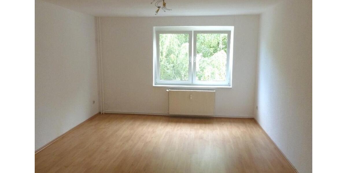 Etagenwohnung Wolmirstedt - 3 Zimmer, 83 m&sup2;, 619&euro; | Angebot:25805880