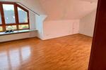 Dachgeschoßwohnung Rottenburg am Neckar - 3 Zimmer, 98 m&sup2;, 900&euro; | Angebot:26496481