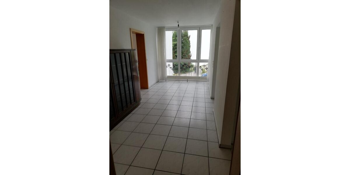 Etagenwohnung Laupheim - 3.5 Zimmer, 86 m&sup2;, 910&euro; | Angebot:25656030