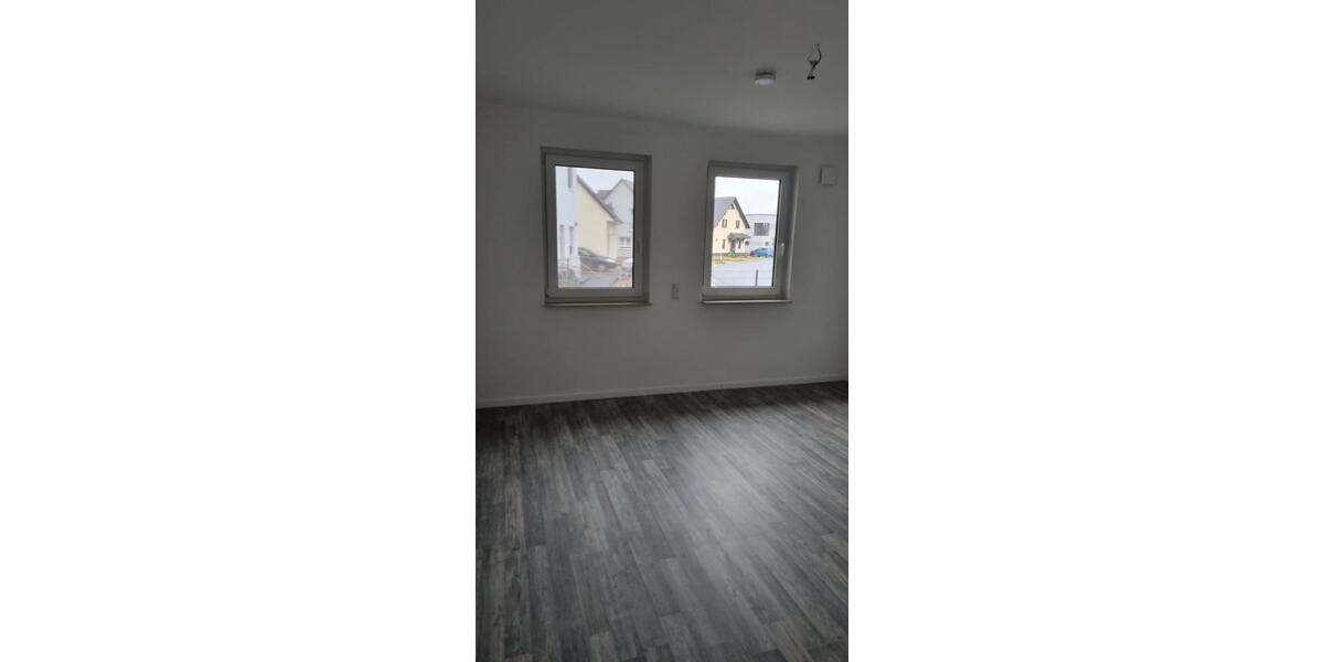 Erdgeschoßwohnung Jüterbog - 4 Zimmer, 91 m&sup2;, 1.274&euro; | Angebot:26632904