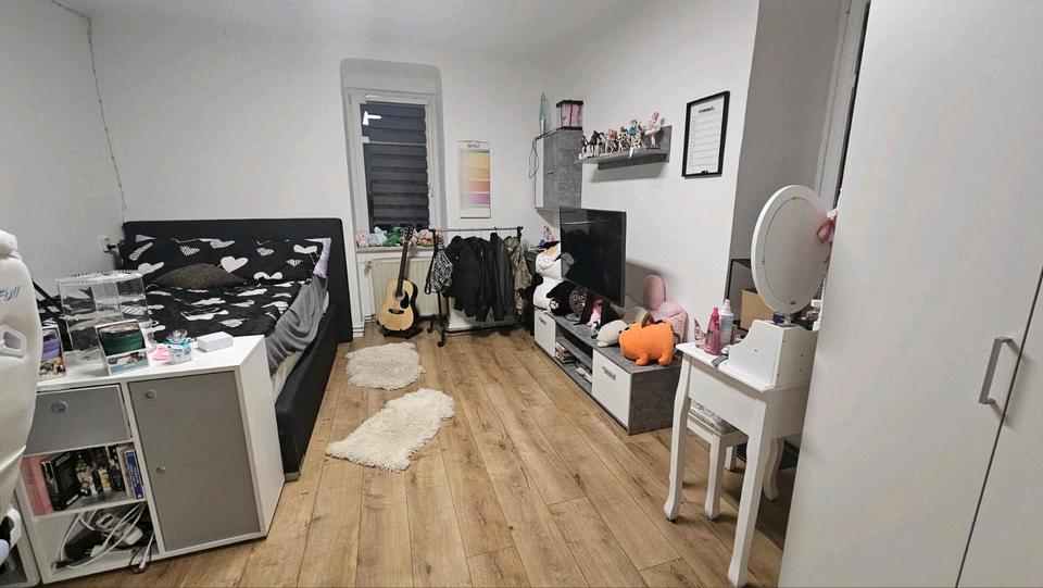 Dachgeschoßwohnung Gotha - 4 Zimmer, 105 m&sup2;, 770&euro; | Angebot:26019228