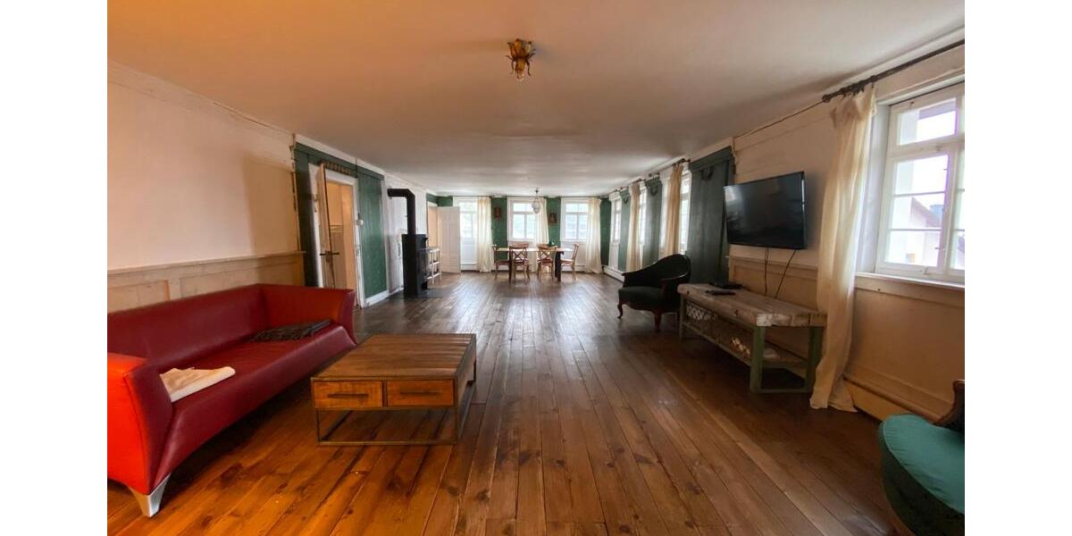 Etagenwohnung Baiersbronn - 5 Zimmer, 130 m&sup2;, 1.600&euro; | Angebot:26285284