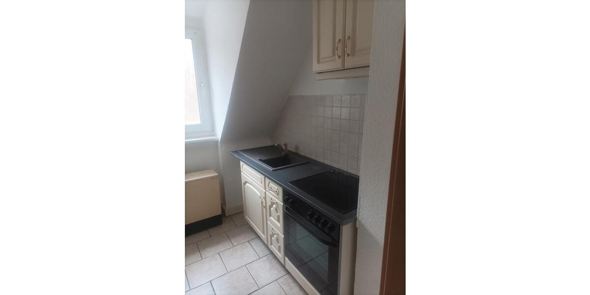 Dachgeschoßwohnung Geithain - 5 Zimmer, 74 m&sup2;, 460&euro; | Angebot:26088816