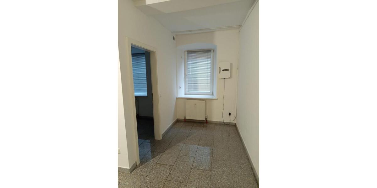 Erdgeschoßwohnung Langquaid - 2 Zimmer, 68 m&sup2;, 470&euro; | Angebot:26277307