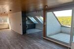 Dachgeschoßwohnung Saarbrücken West - 2 Zimmer, 80 m&sup2;, 700&euro; | Angebot:26600731