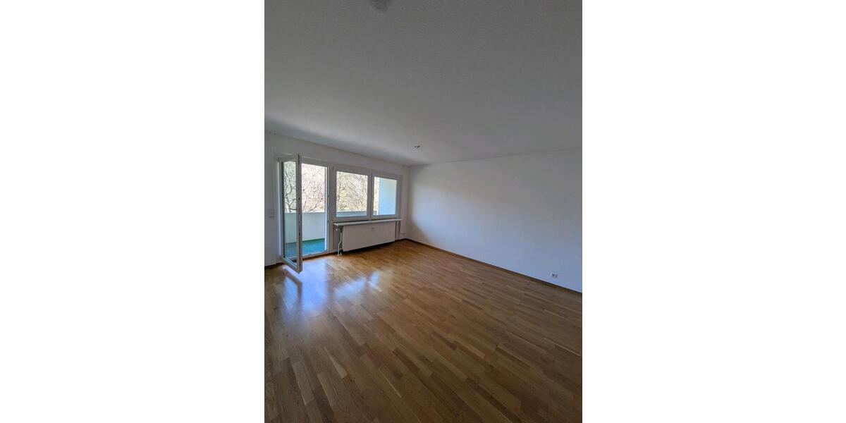 Erdgeschoßwohnung Villingen-Schwenningen Schwenningen - 2.5 Zimmer, 57 m&sup2;, 750&euro; | Angebot:26214512