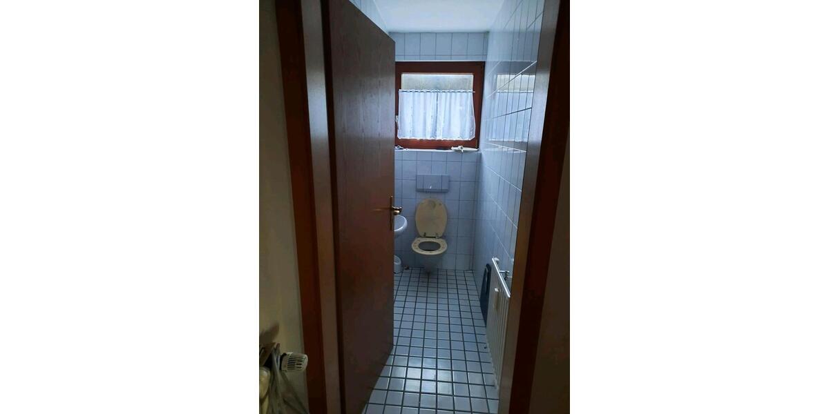 Etagenwohnung Bühl - 4 Zimmer, 110 m&sup2;, 900&euro; | Angebot:25713640