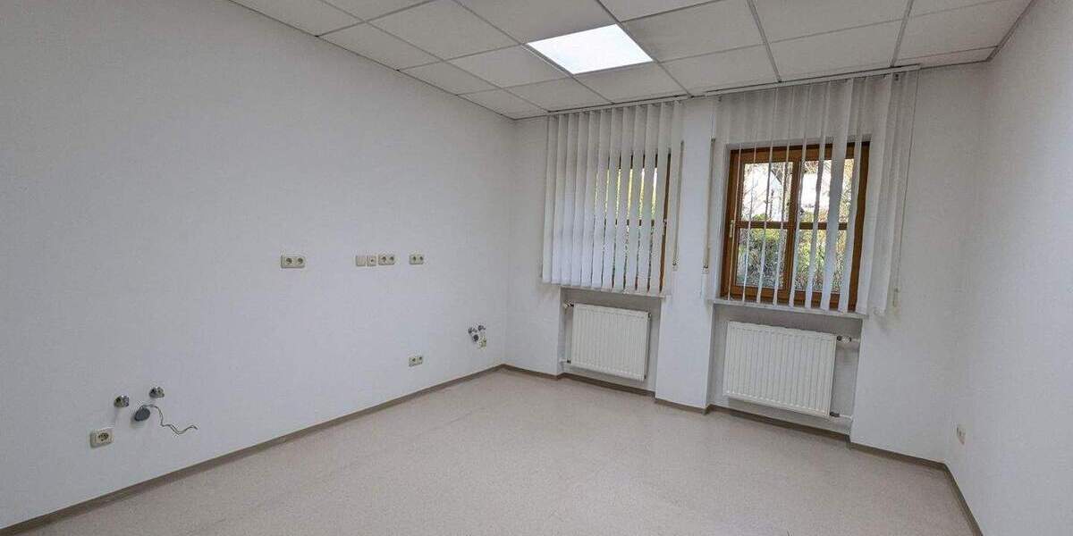 Gewerbeobjekt Triftern - 1 Zimmer, 895&euro; | Angebot:23196517