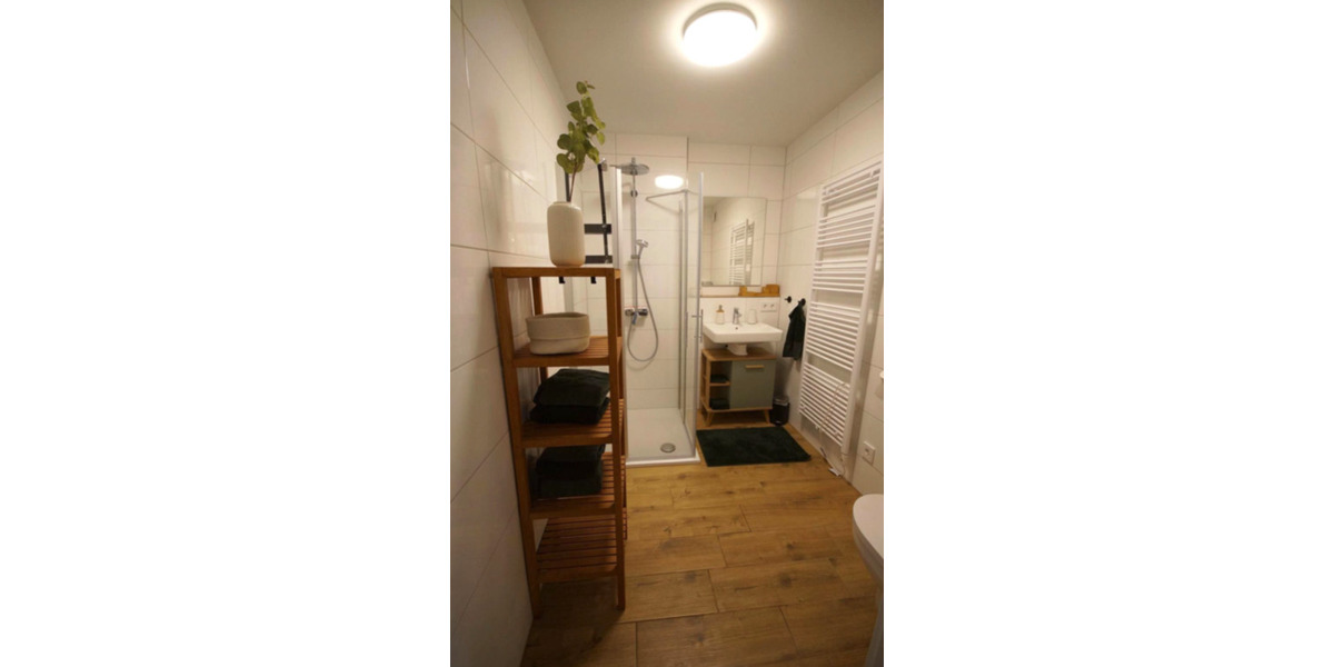 65 qm Maisonette-Wohnung in GD Terrasse | Waldblick | Stellplatz 1 zimmer