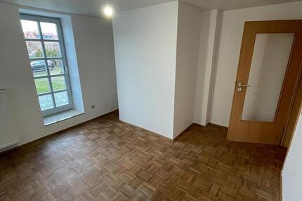 2 Raumwohnung in Schmalkalden Erdgeschoss, zentrumsnah zu vermie 2 zimmer