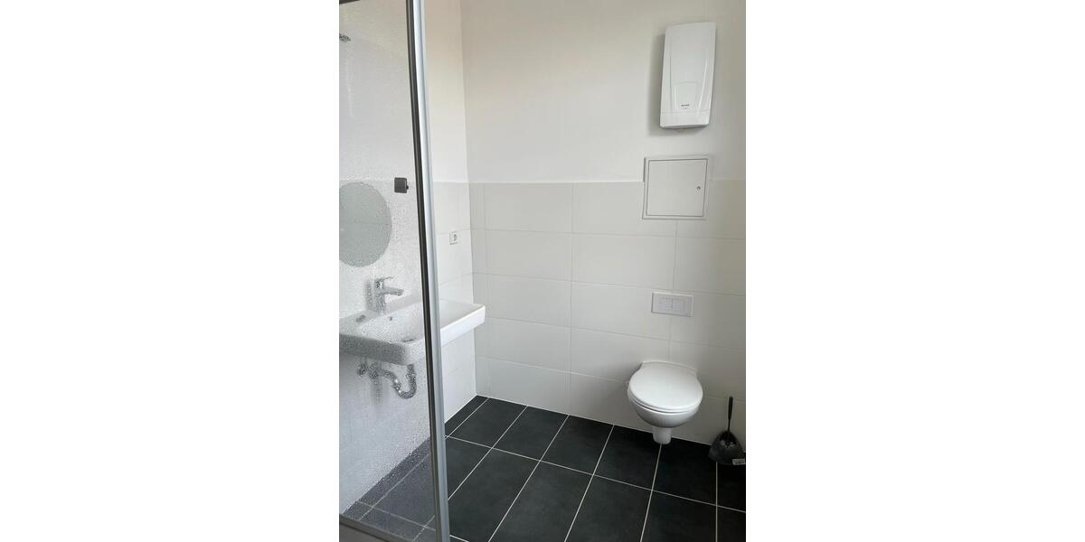 Etagenwohnung Crimmitschau - 4 Zimmer, 105 m&sup2;, 650&euro; | Angebot:25962394