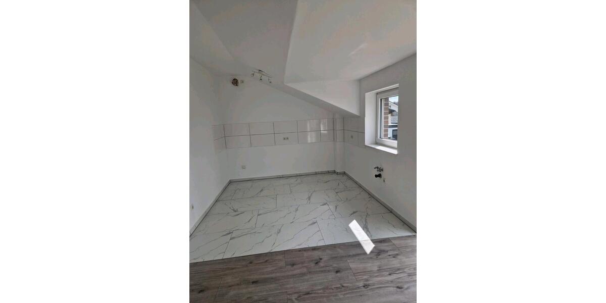 Etagenwohnung Ilsede - 3 Zimmer, 75 m&sup2;, 750&euro; | Angebot:26579211