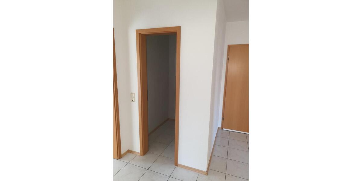 Erdgeschoßwohnung Gerolstein - 4 Zimmer, 88 m&sup2;, 650&euro; | Angebot:24737041