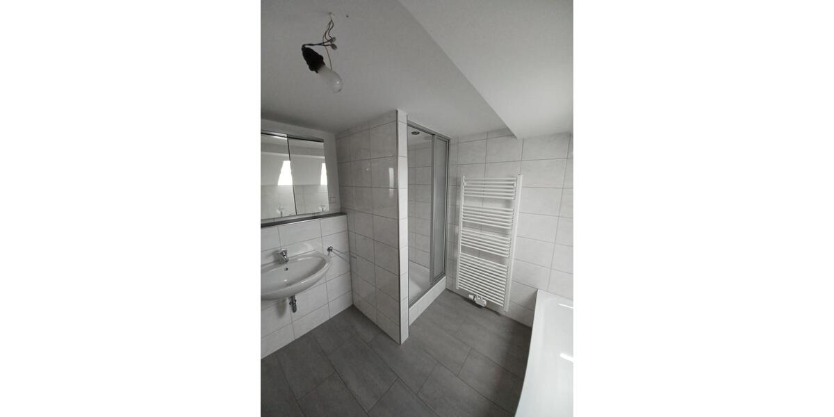 Etagenwohnung Bonndorf im Schwarzwald - 2 Zimmer, 85 m&sup2;, 690&euro; | Angebot:25873576