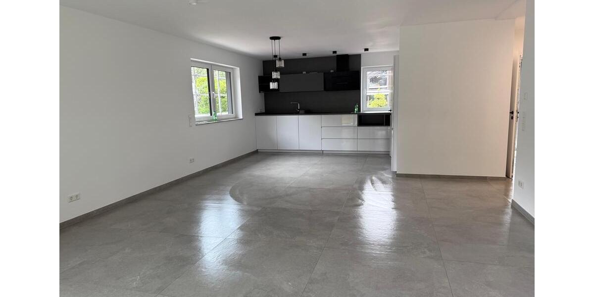 Einfamilienhaus Kaiserslautern Engelshof - 4 Zimmer, 135 m&sup2;, 1.750&euro; | Angebot:26035378