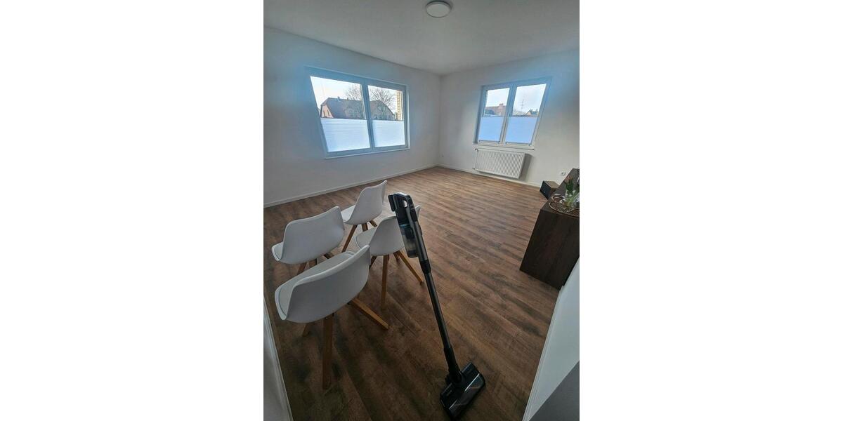 Etagenwohnung Südheide Unterlüß - 3 Zimmer, 92 m&sup2;, 900&euro; | Angebot:26544651