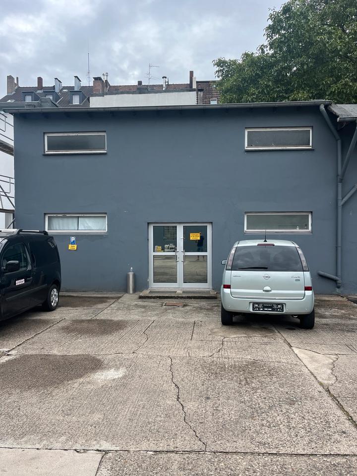 Lagerhalle zu vermieten