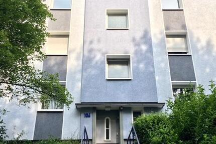 Frisch renovierte 3-Zi.-Whg. mit Tageslichtbad und Balkon zimmer
