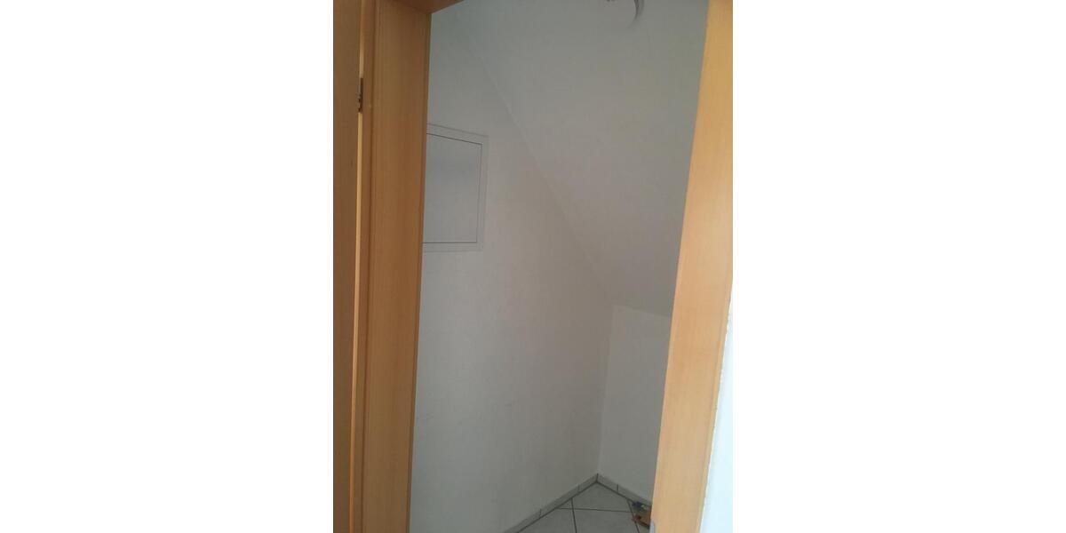 Dachgeschoßwohnung Hemmoor - 3 Zimmer, 75 m&sup2;, 690&euro; | Angebot:24611059