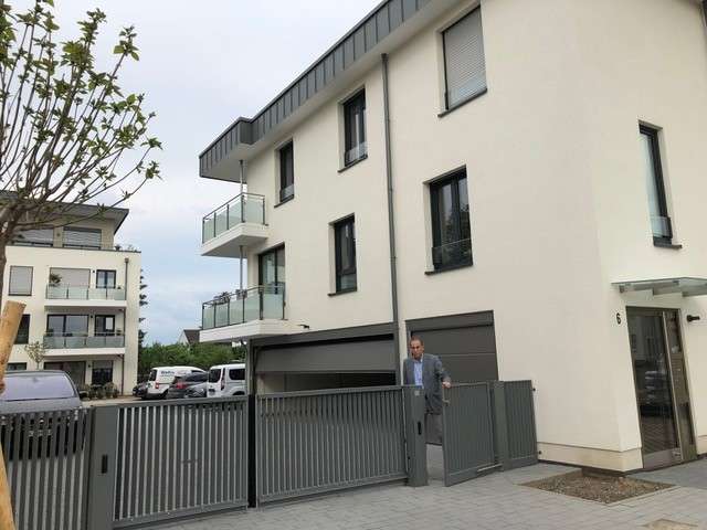 Einfamilienhaus Köln Heimersdorf - 3 Zimmer, 130 m&sup2;, 1.650&euro; | Angebot:24829574
