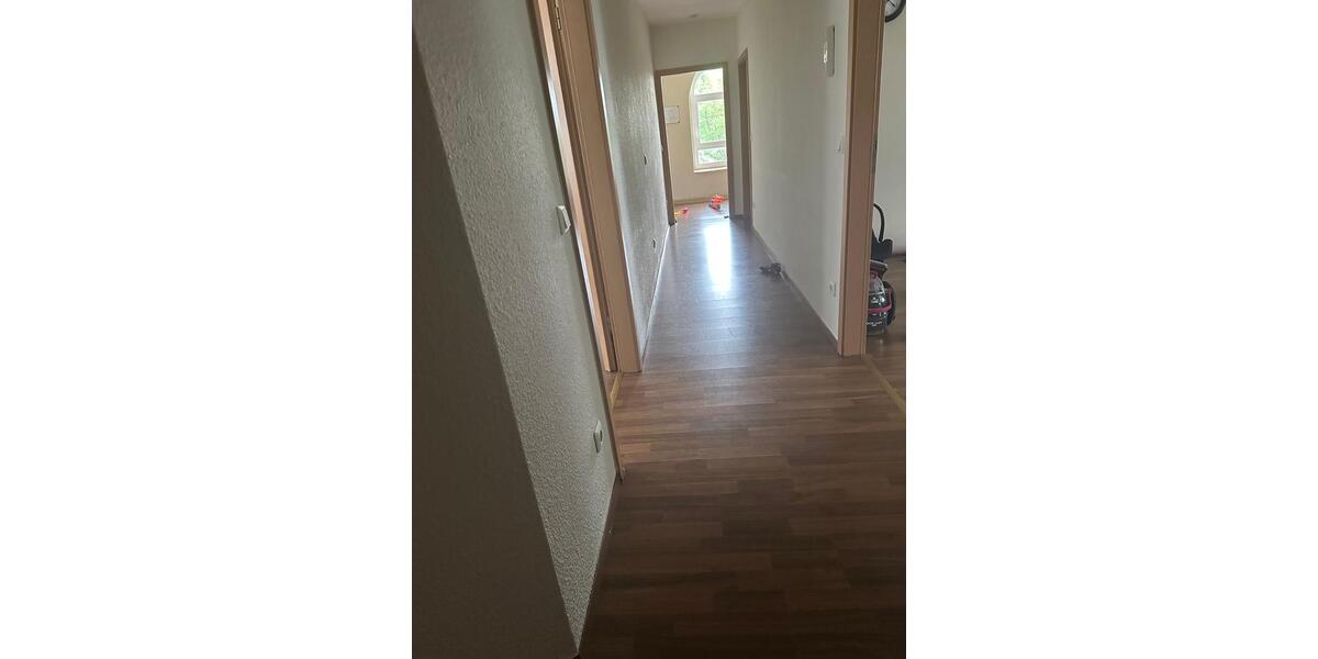Dachgeschoßwohnung Paderborn - 3 Zimmer, 70 m&sup2;, 650&euro; | Angebot:26560417