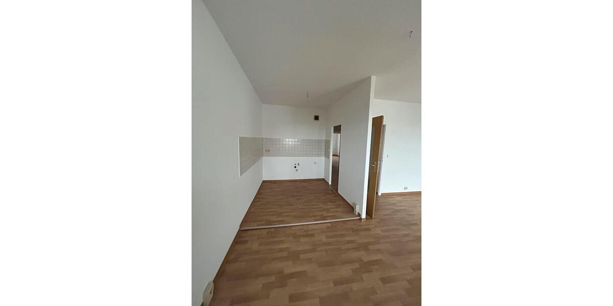 Etagenwohnung Cottbus Sachsendorf - 4 Zimmer, 74 m&sup2;, 445&euro; | Angebot:23602761