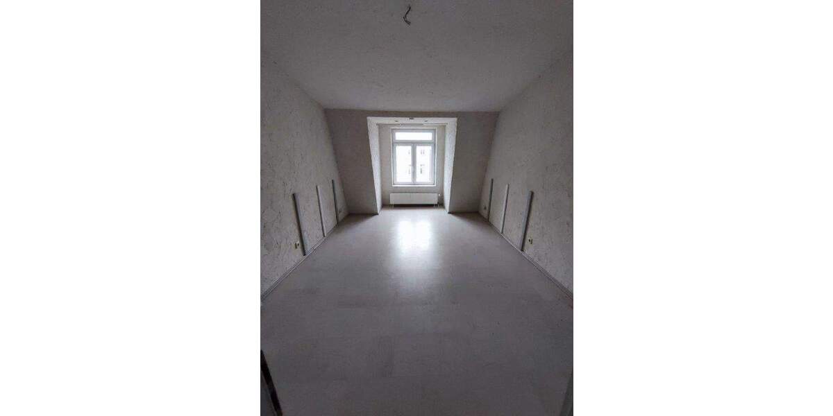 Etagenwohnung Schwerin Weststadt - 3 Zimmer, 103 m&sup2;, 900&euro; | Angebot:24609574