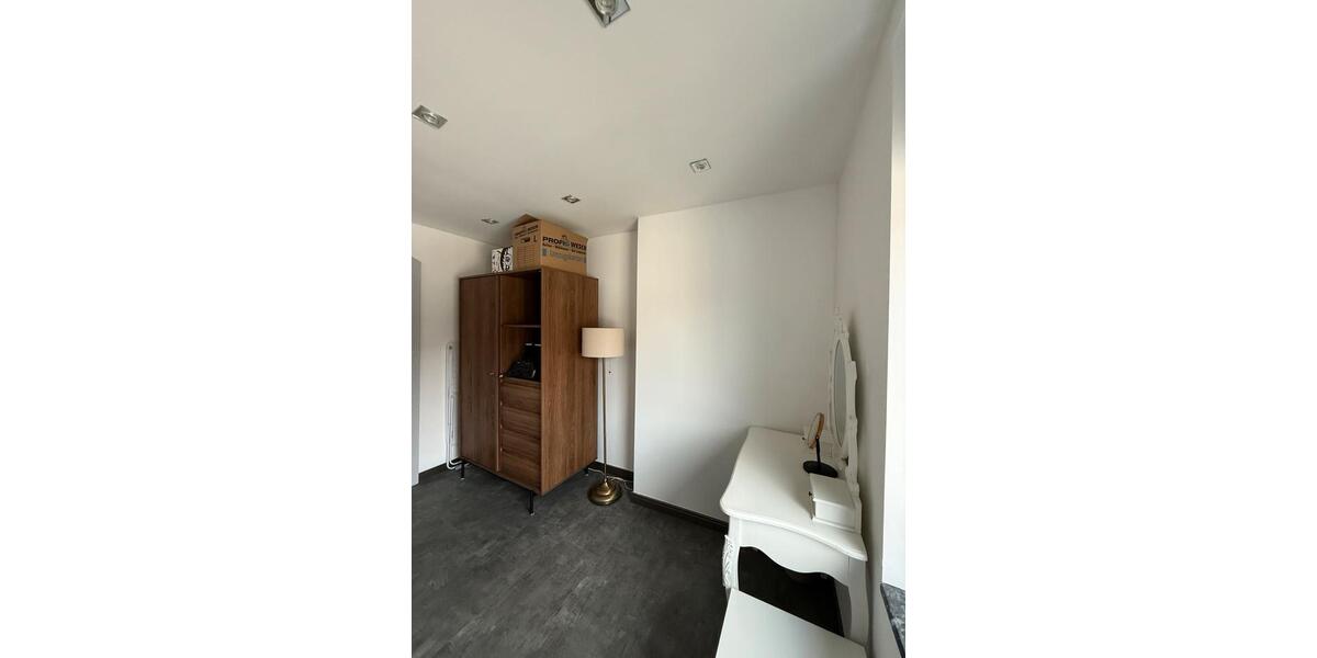 Etagenwohnung Freising Am Vogelherd - 1 Zimmer, 10 m&sup2;, 550&euro; | Angebot:24838622