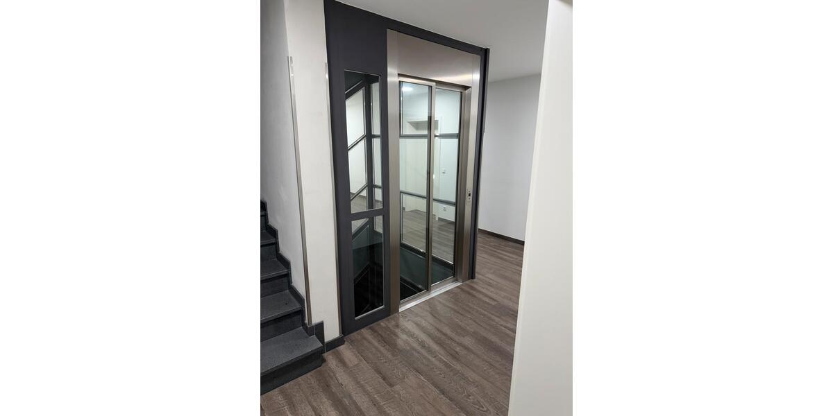 Etagenwohnung Aurich - 2 Zimmer, 74 m&sup2;, 900&euro; | Angebot:26041116