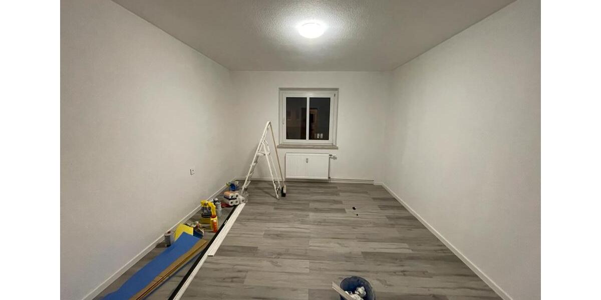 Erdgeschoßwohnung Böhlen - 2 Zimmer, 67 m&sup2;, 450&euro; | Angebot:26616662