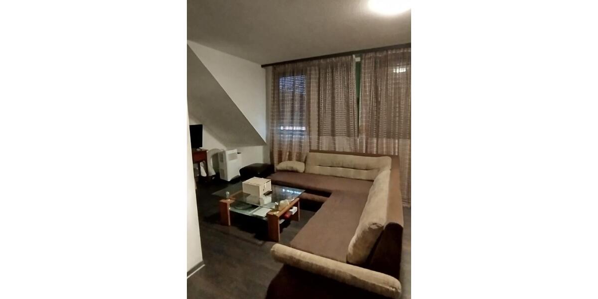 Dachgeschosswohnung 2 zimmer