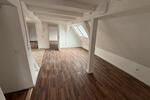 Dachgeschoßwohnung Lichtenstein - 4 Zimmer, 9 m&sup2;, 970&euro; | Angebot:26267575
