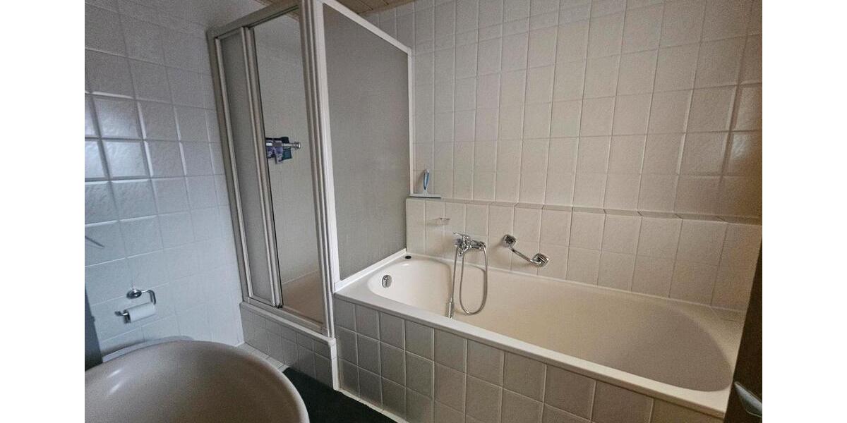 Wohnen auf Zeit Bedburg - 1 Zimmer, 10 m&sup2;, 600&euro; | Angebot:26306456