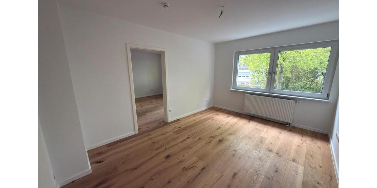Etagenwohnung Wiesbaden Biebrich - 4 Zimmer, 82 m&sup2;, 1.350&euro; | Angebot:26251576