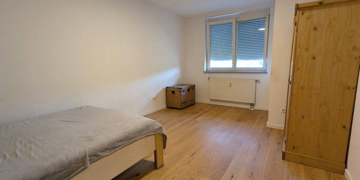Etagenwohnung Ludwigshafen am Rhein Mundenheim - 2 Zimmer, 70 m&sup2;, 800&euro; | Angebot:26851630