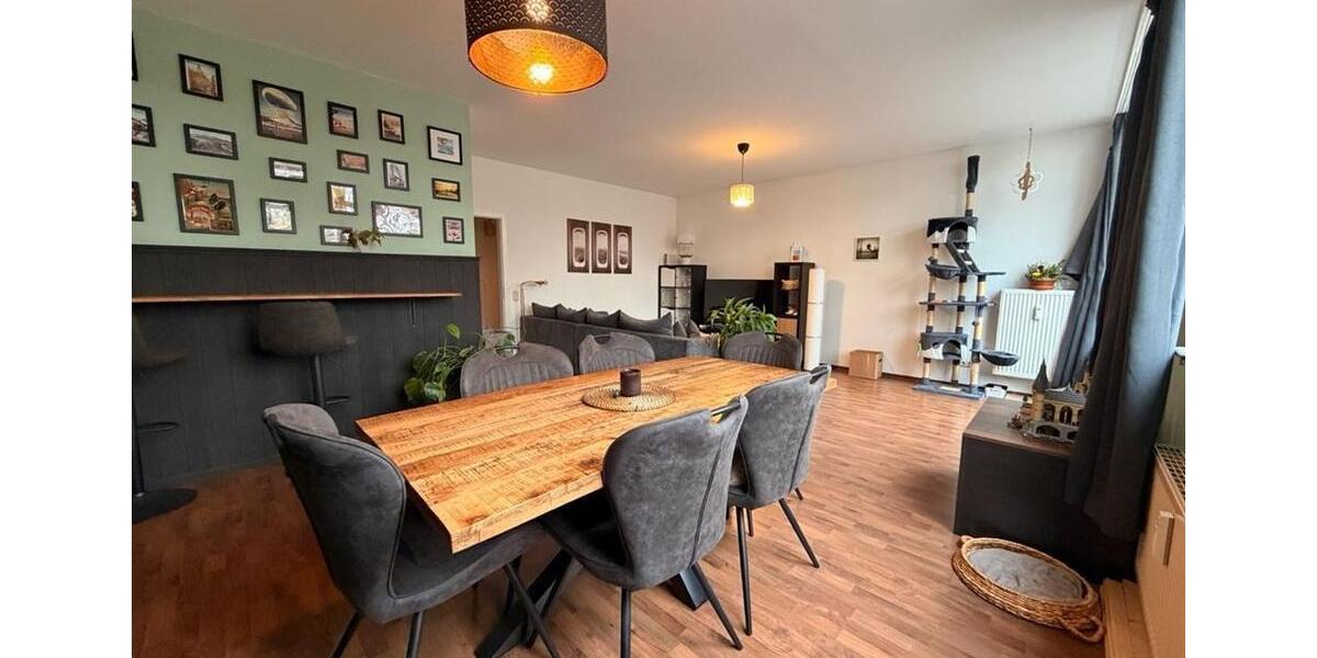 Etagenwohnung Coswig - 2 Zimmer, 101 m&sup2;, 860&euro; | Angebot:26193258