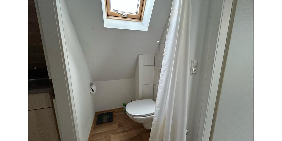 Dachgeschoßwohnung Rothenburg ob der Tauber - 1 Zimmer, 38 m&sup2;, 320&euro; | Angebot:26482725