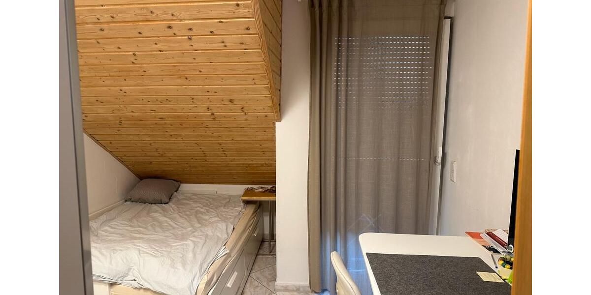 Wohnen auf Zeit Köln Chorweiler - 1 Zimmer, 10 m&sup2;, 450&euro; | Angebot:26373211